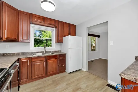 4210 Killarney Drive Huntsville AL 35816