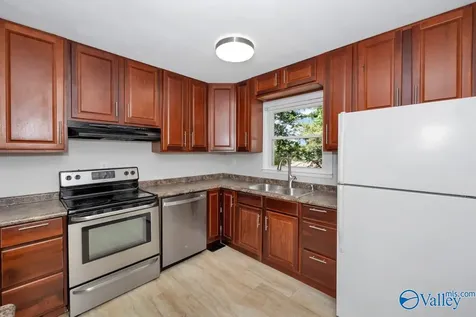 4210 Killarney Drive Huntsville AL 35816