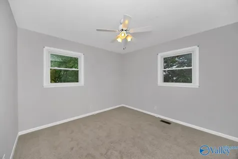 4210 Killarney Drive Huntsville AL 35816