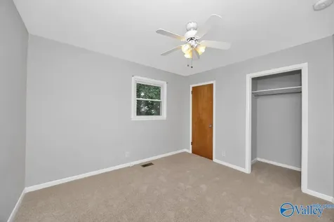 4210 Killarney Drive Huntsville AL 35816
