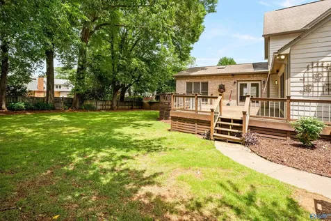 8698 Edgehill Drive Huntsville AL 35802