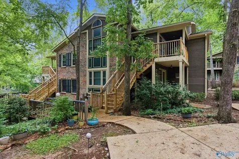 2006 Greenwood Place SW Huntsville AL 35802