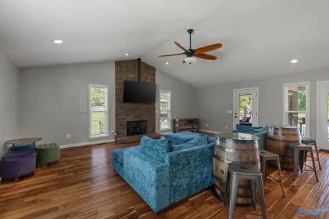 398 Jimmy Fisk Road Hazel Green AL 35750