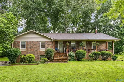 154 Dea Thomas Road Hazel Green AL 35750