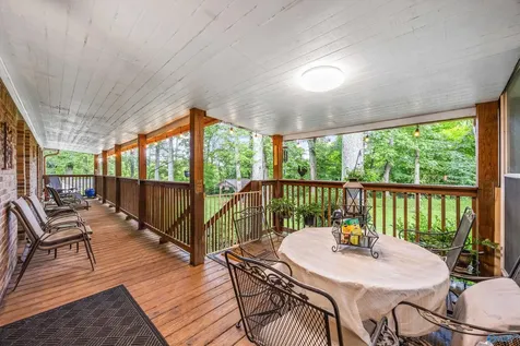 154 Dea Thomas Road Hazel Green AL 35750