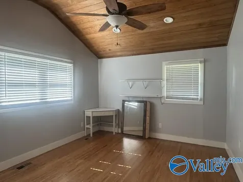 2202 Roseberry Drive Scottsboro AL 35768
