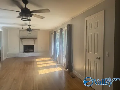2202 Roseberry Drive Scottsboro AL 35768