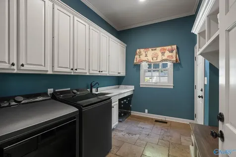 1201 Deborah Drive SE Huntsville AL 35801
