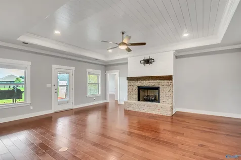 105 Tannenbaum Drive Meridianville AL 35759