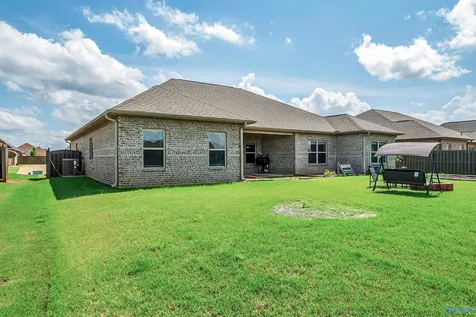 105 Tannenbaum Drive Meridianville AL 35759