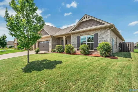 105 Tannenbaum Drive Meridianville AL 35759