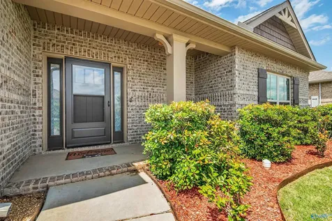 105 Tannenbaum Drive Meridianville AL 35759