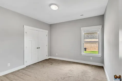105 Tannenbaum Drive Meridianville AL 35759