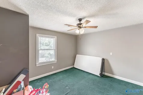 607 S Scott Street Scottsboro AL 35768