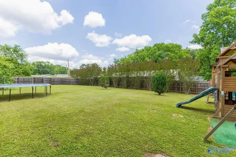 607 S Scott Street Scottsboro AL 35768