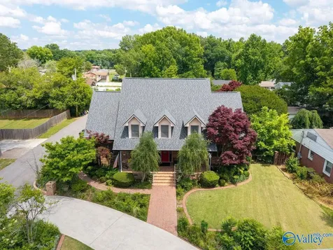 607 S Scott Street Scottsboro AL 35768