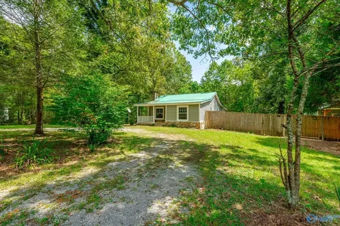 1059 County Road 639 Mentone AL 35984