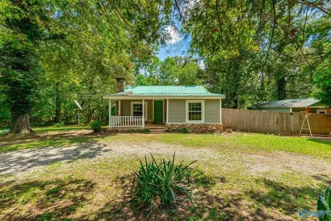 1059 County Road 639 Mentone AL 35984
