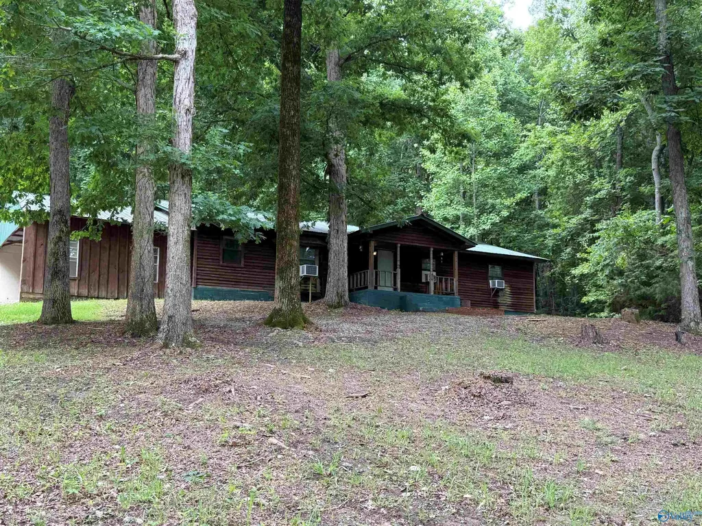760 West Lacon Road Falkville AL 35622