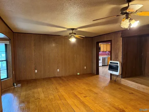 760 West Lacon Road Falkville AL 35622