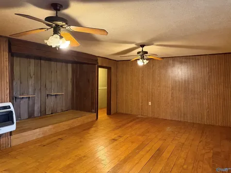 760 West Lacon Road Falkville AL 35622