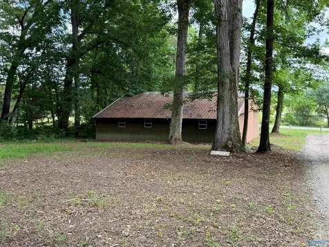 760 West Lacon Road Falkville AL 35622