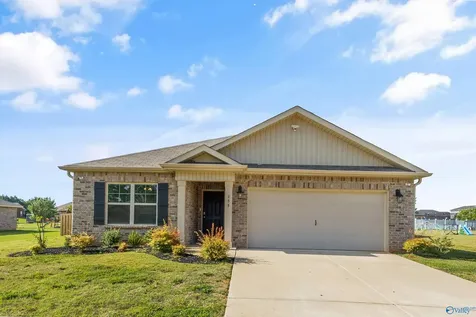 153 Meadowridge Drive Hazel Green AL 35750