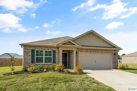 153 Meadowridge Drive Hazel Green AL 35750