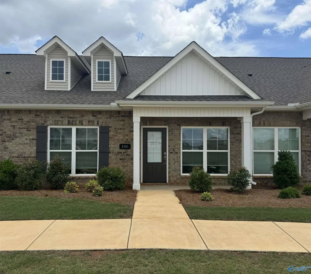106 Atkinson Alley Madison AL 35756