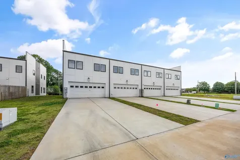 2538 Freeman Road SW Huntsville AL 35805