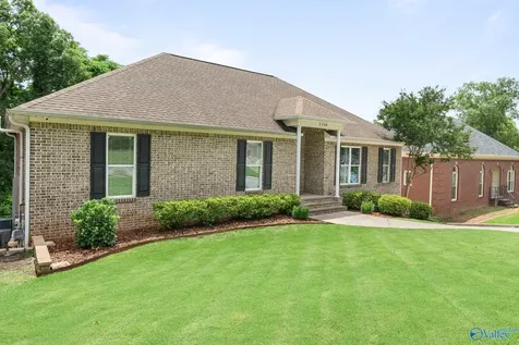 1728 Alm Drive Huntsville AL 35801