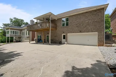 1728 Alm Drive Huntsville AL 35801