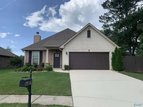 184 Summer Pointe Lane Madison AL 35757