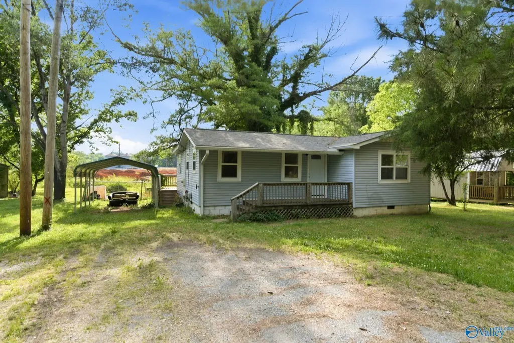 203 Lee Street Scottsboro AL 35768