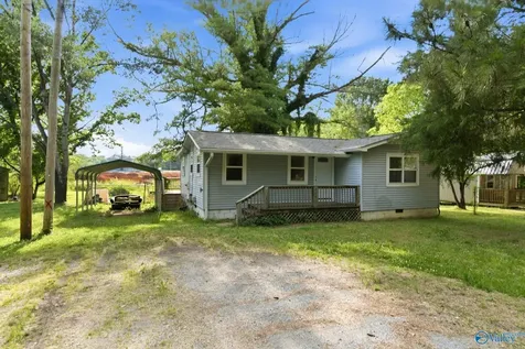 203 Lee Street Scottsboro AL 35768