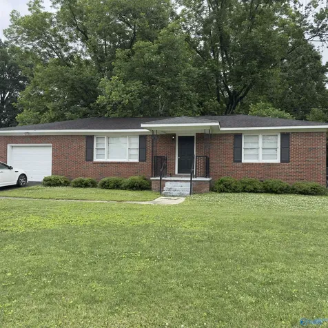 1806 Stevens Drive NE Huntsville AL 35801