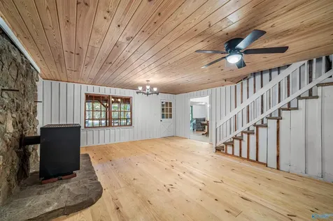 1175 County Road 72 Mentone AL 35984