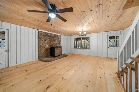 1175 County Road 72 Mentone AL 35984