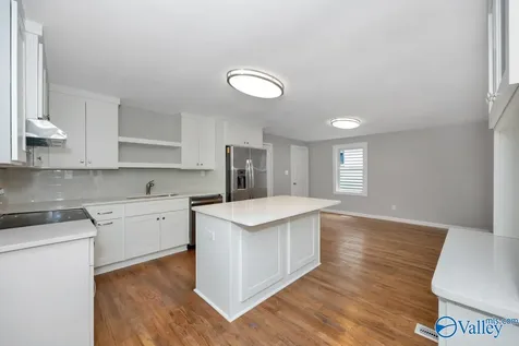 707 Mccullough Avenue Huntsville AL 35801