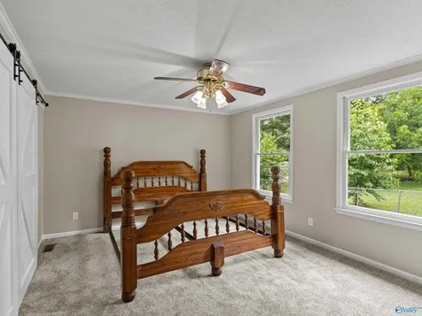 3405 Country Club Circle Guntersville AL 35976