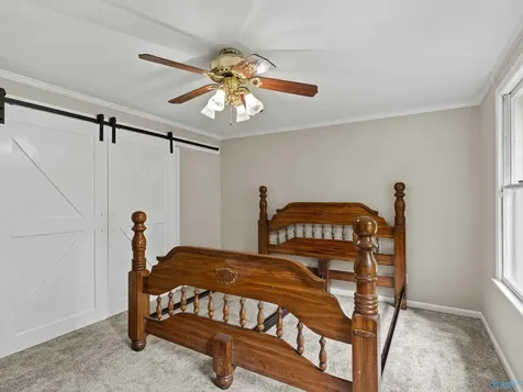 3405 Country Club Circle Guntersville AL 35976