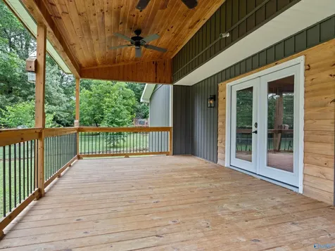 3405 Country Club Circle Guntersville AL 35976