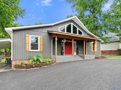 3405 Country Club Circle Guntersville AL 35976