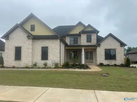 22931 Gunner Circle Athens AL 35613