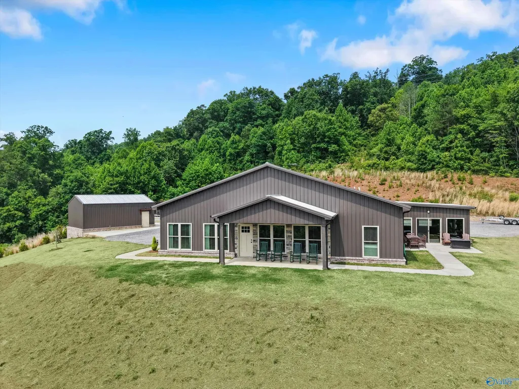 6269 Scottsboro Highway Scottsboro AL 35769