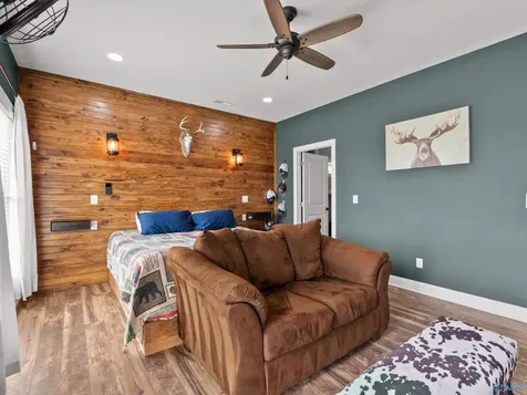 6269 Scottsboro Highway Scottsboro AL 35769