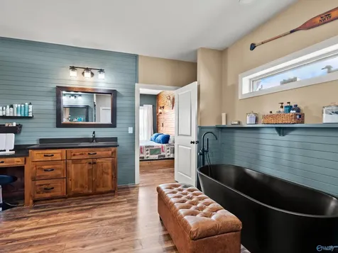6269 Scottsboro Highway Scottsboro AL 35769