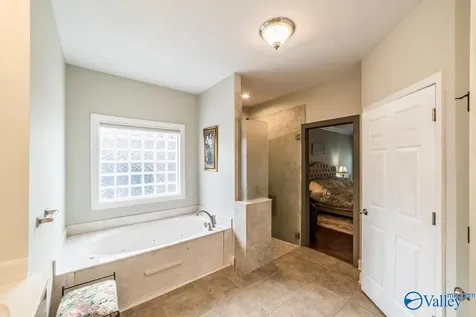 7509 Parktrace Lane SE Owens Cross Roads AL 35763