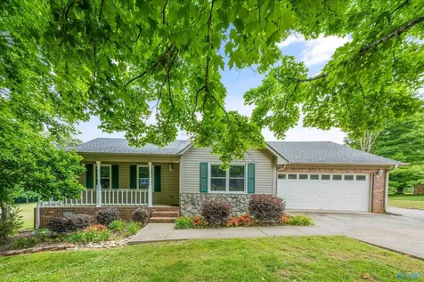 145 Butch Cash Road Hazel Green AL 35750