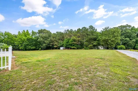 145 Butch Cash Road Hazel Green AL 35750
